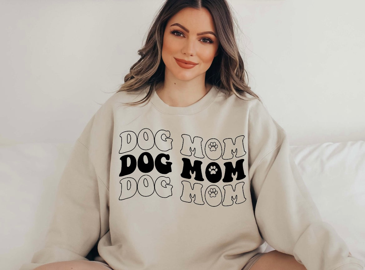 Dog Mom Simplistic